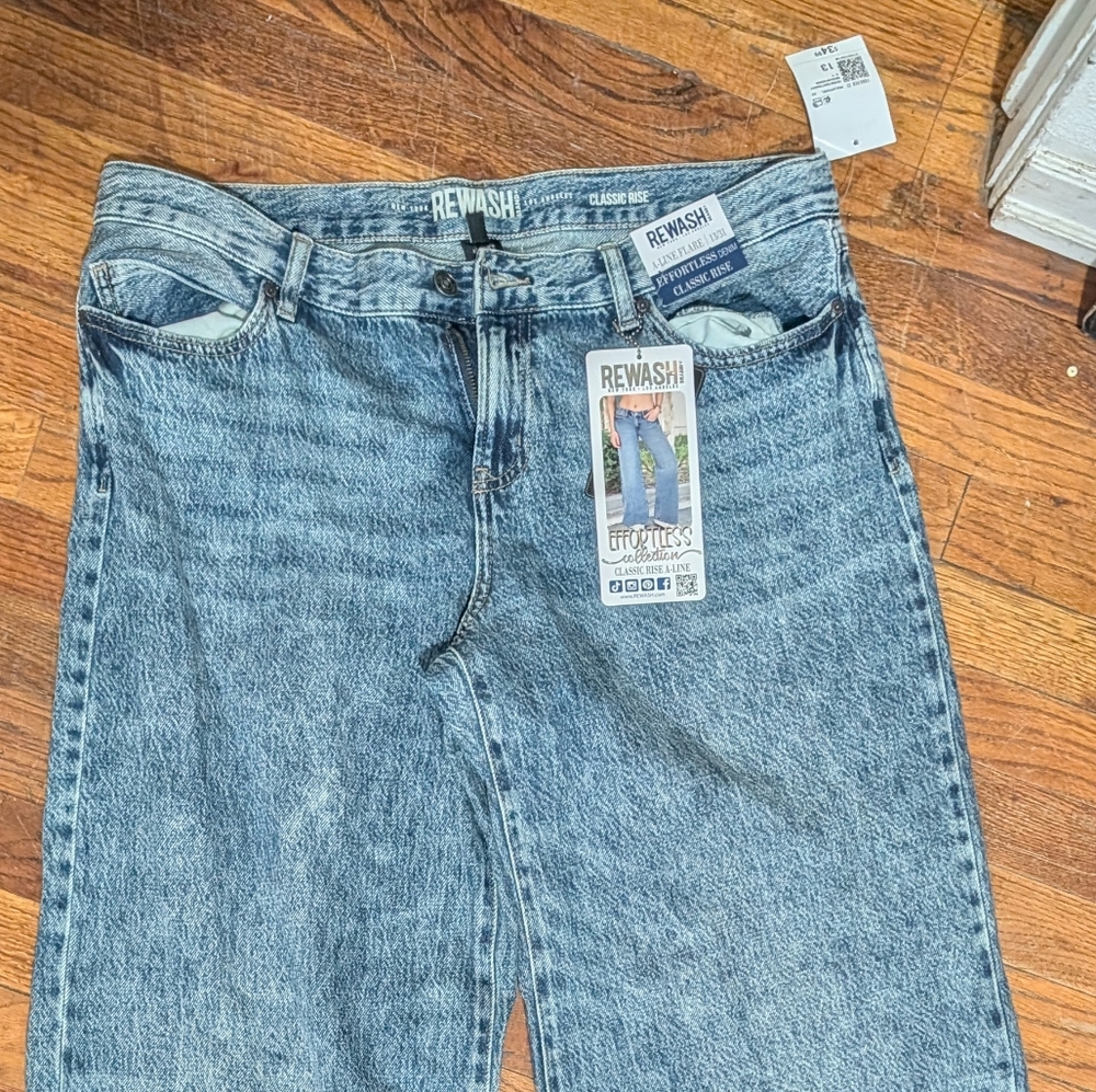 Juniors forever 21 Blue Jeans